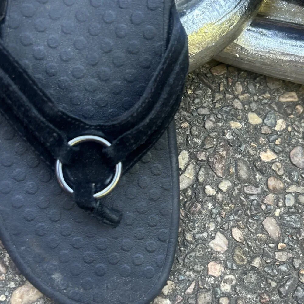 Vionic Black Suede Leather Tide Aloe Toe Post Ortho Heel Thong Sandals Size 7 - Picture 9 of 11